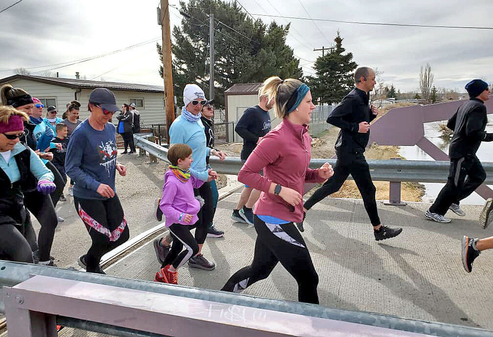 And they're off ...